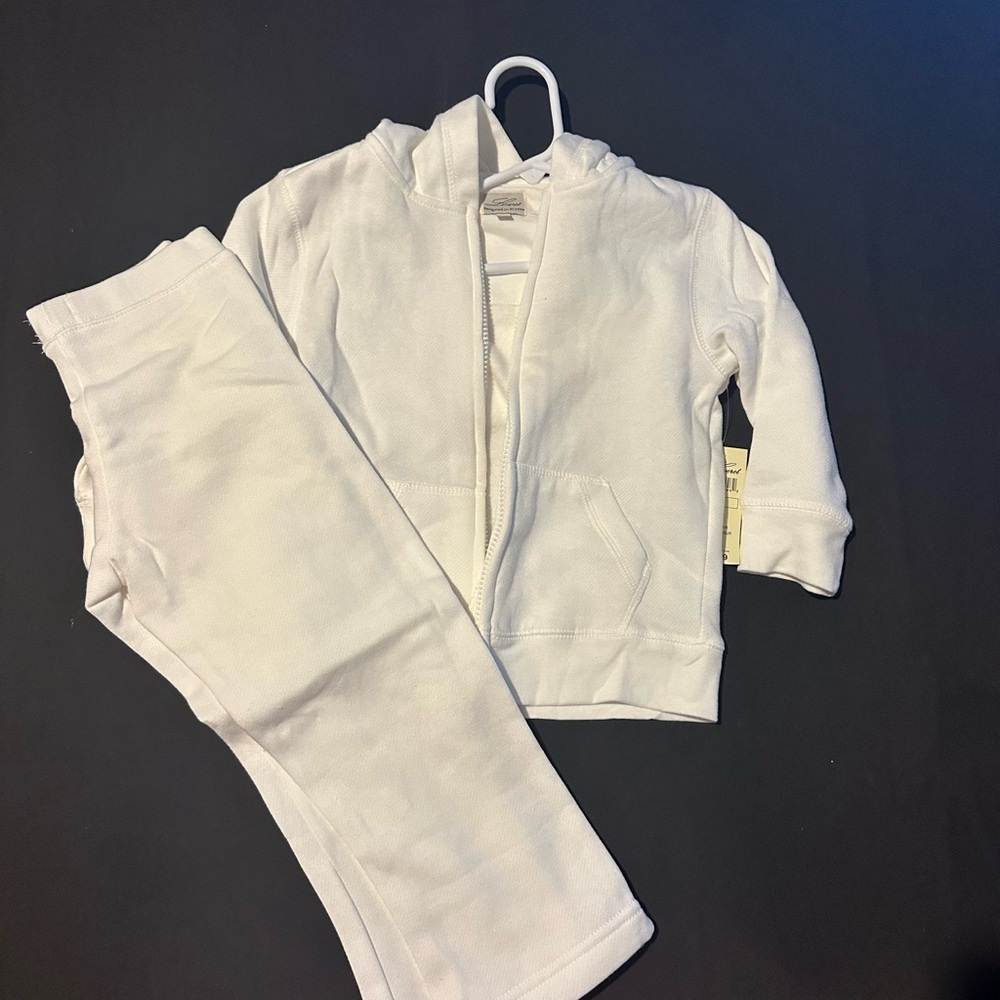 NWT girls sz 4Y velour 2 piece ivory tracksuit